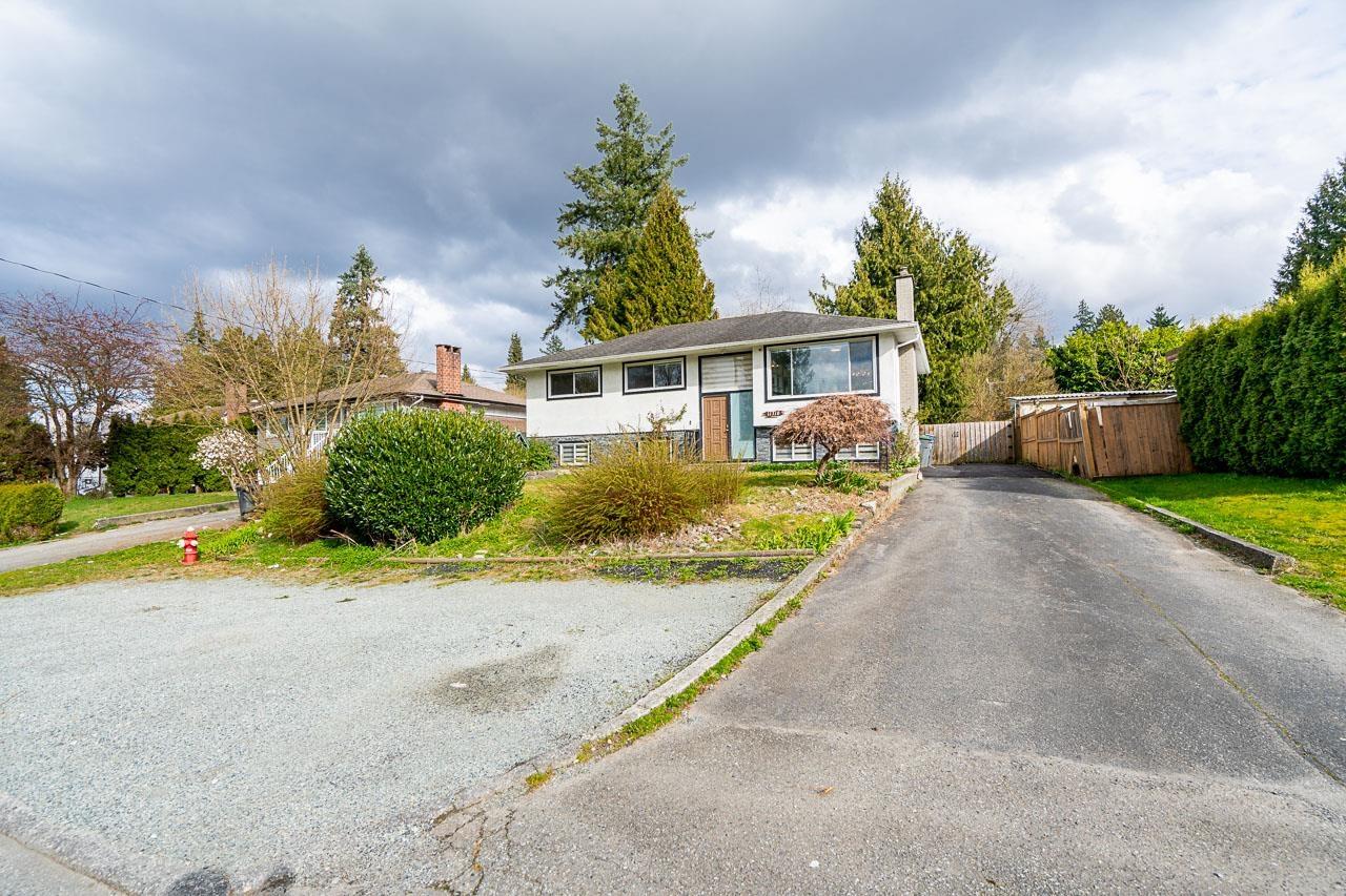11310 LOUGHREN DRIVE, Surrey