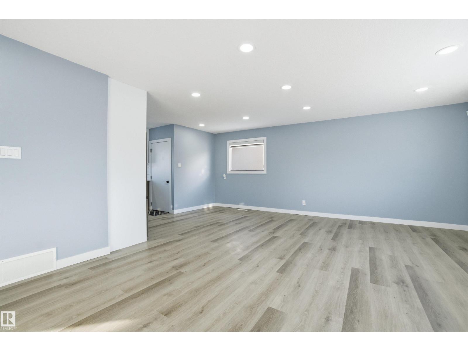 5208 90 AV NW, Edmonton