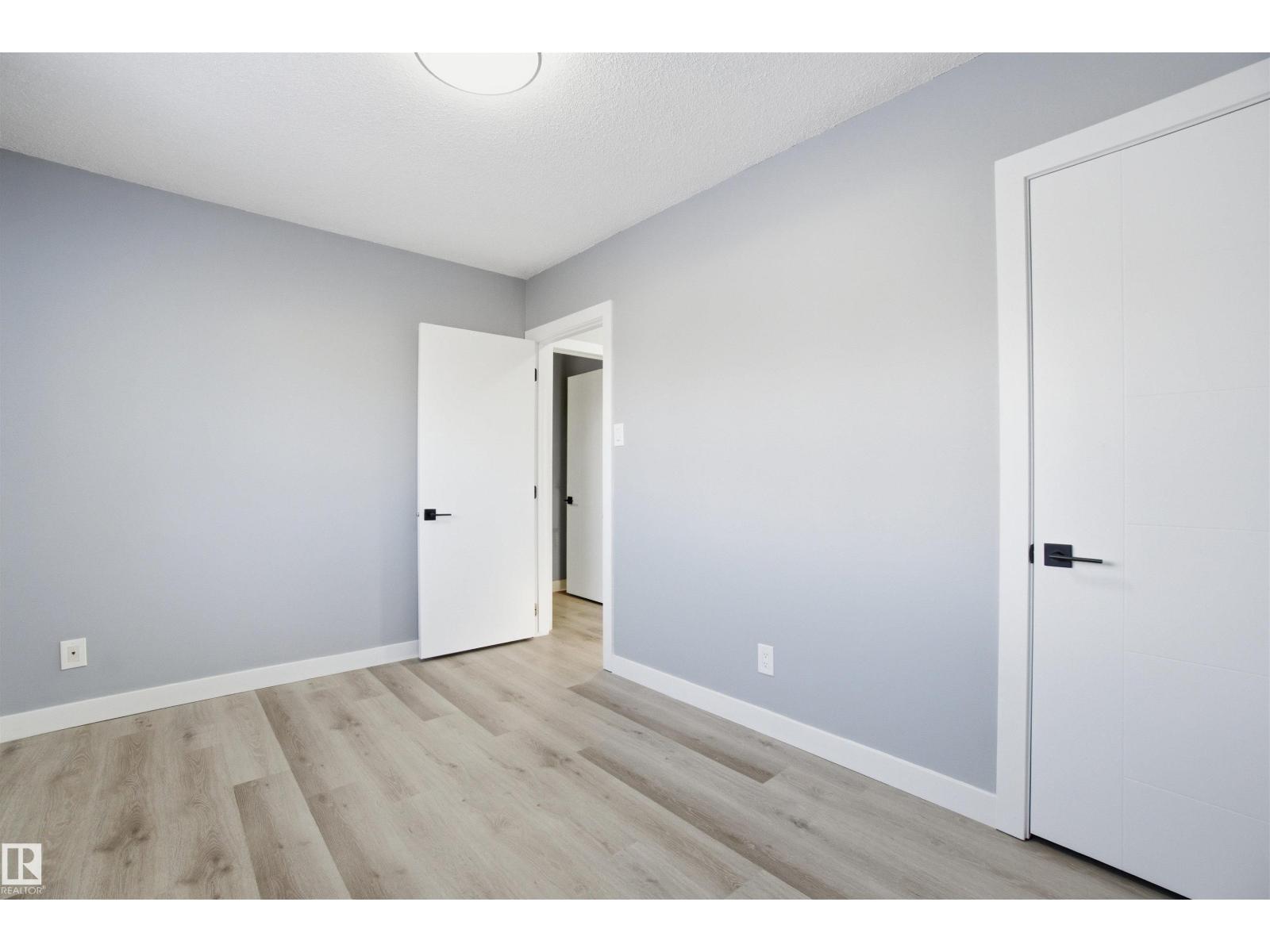 5208 90 AV NW, Edmonton