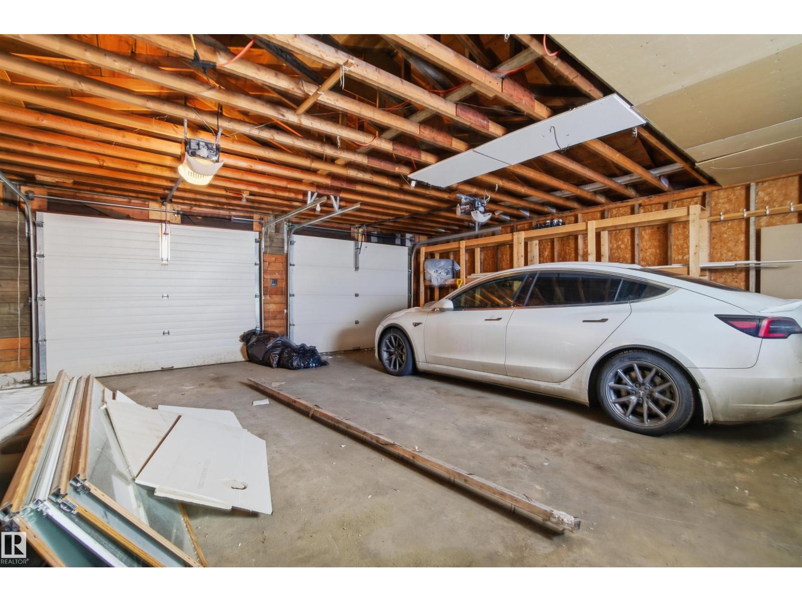 5208 90 AV NW, Edmonton