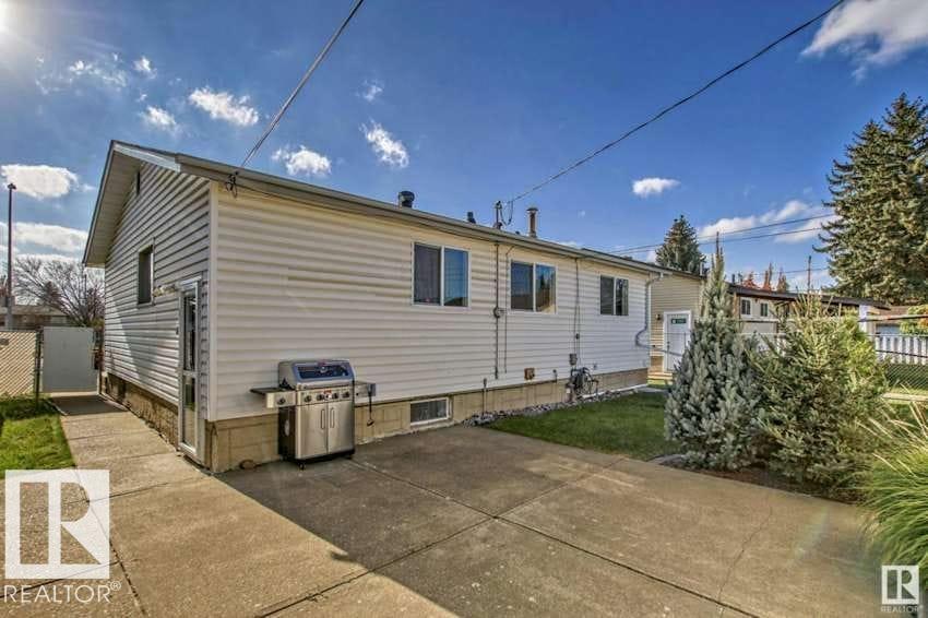 5208 90 AV NW, Edmonton