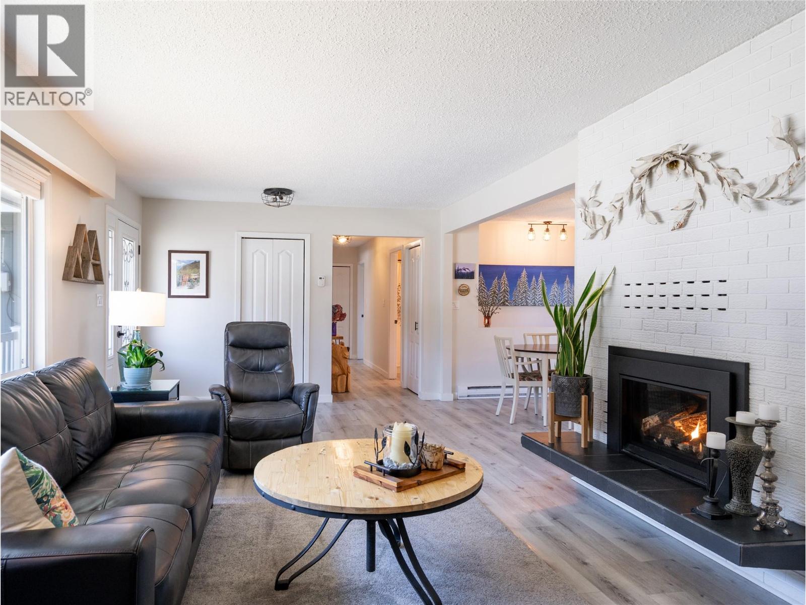 1669 Hiob Road, Revelstoke