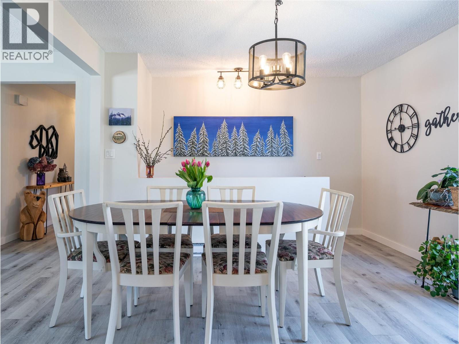 1669 Hiob Road, Revelstoke