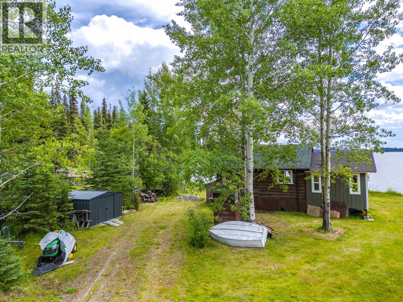4778 BINNIE ROAD - 13