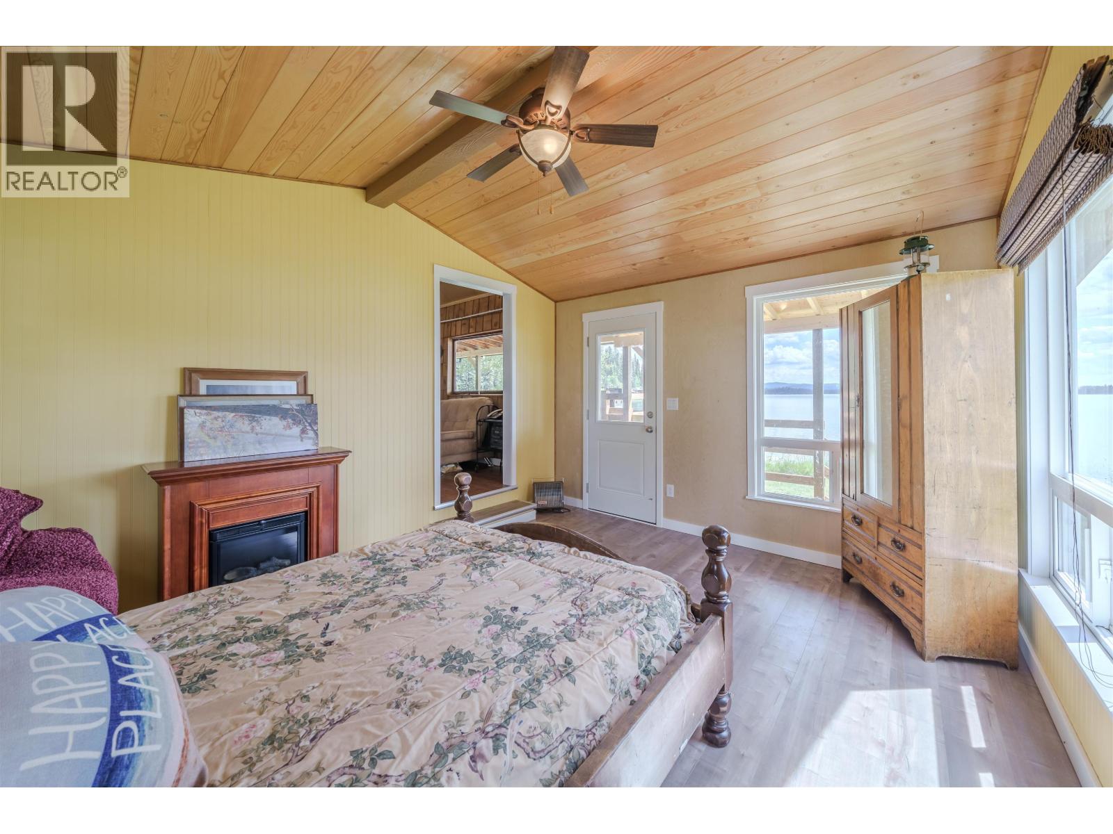 4778 BINNIE ROAD - 15