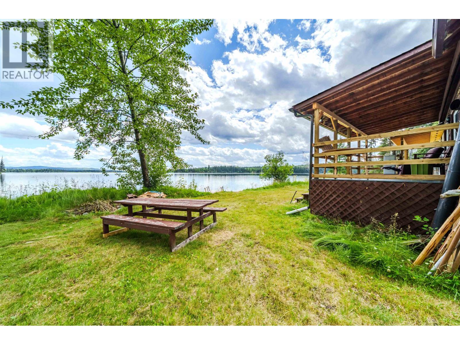 4778 BINNIE ROAD - 7