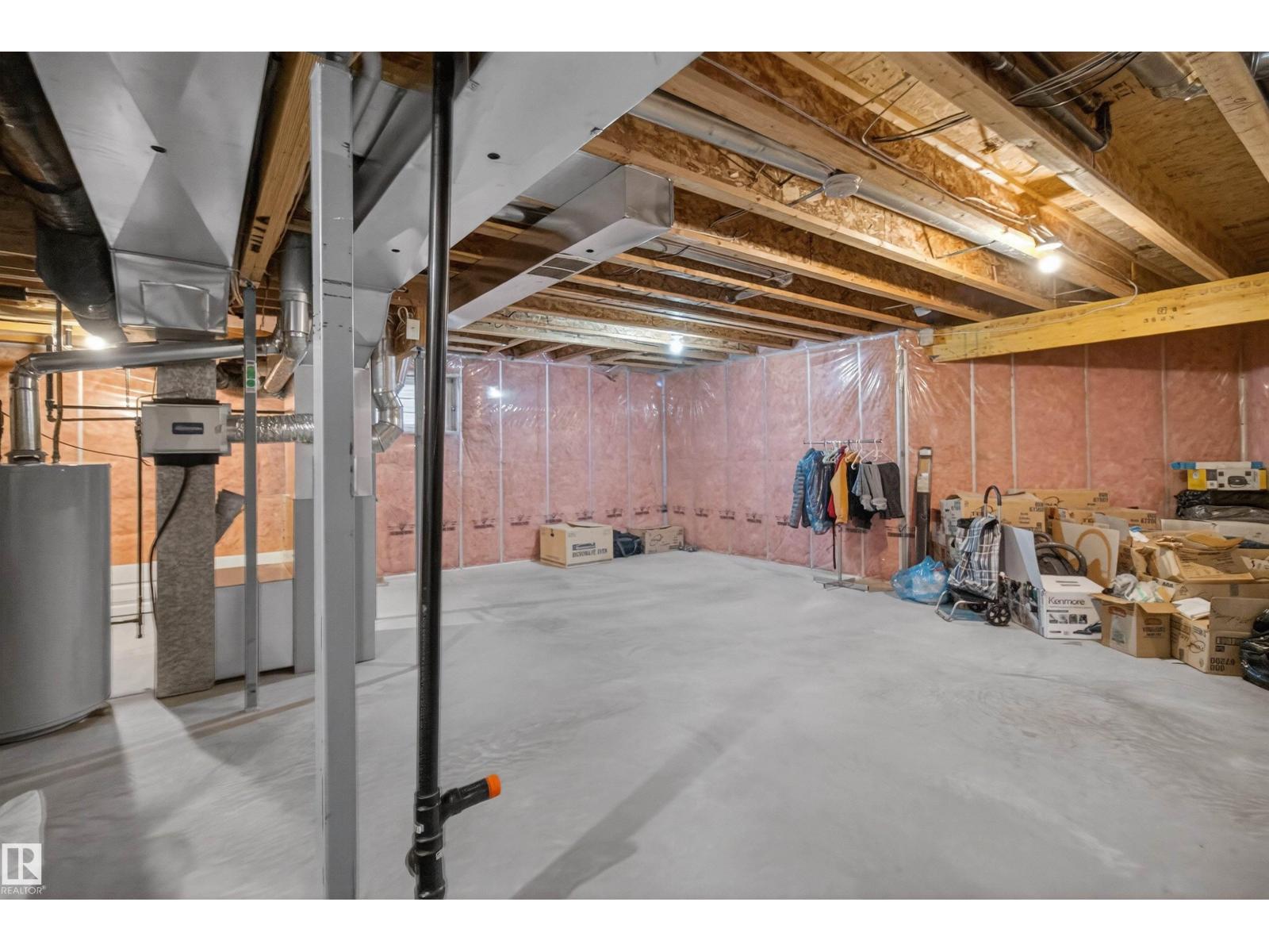 20707 56 AV NW, Edmonton