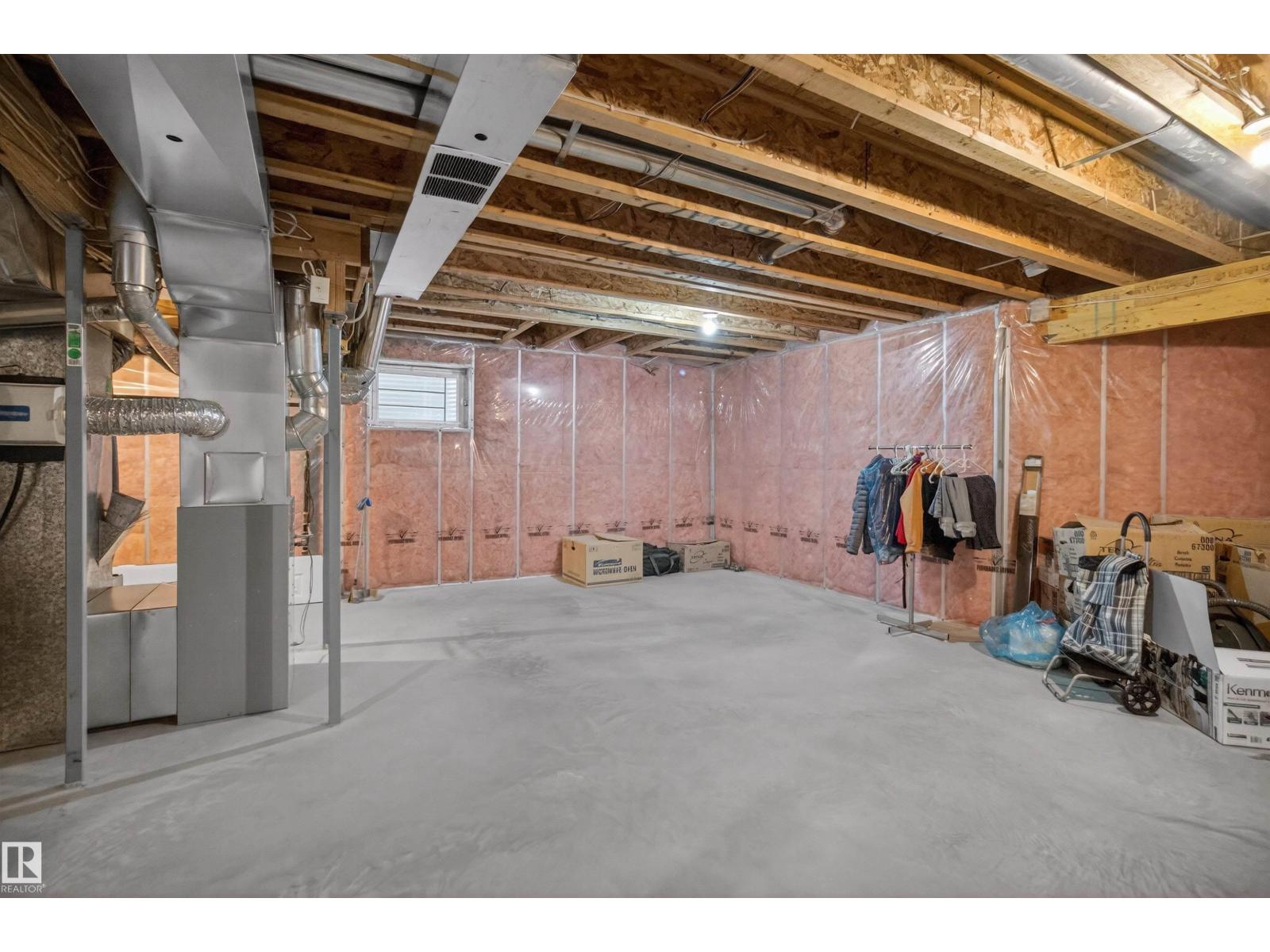 20707 56 AV NW, Edmonton