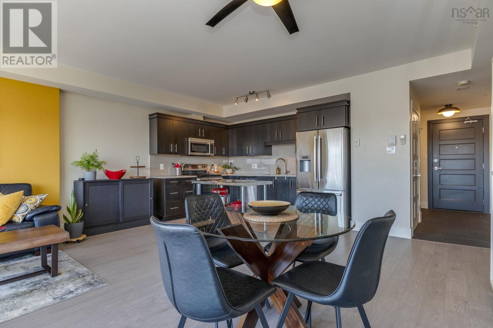 #1007 15 KINGS WHARF PLACE - 22