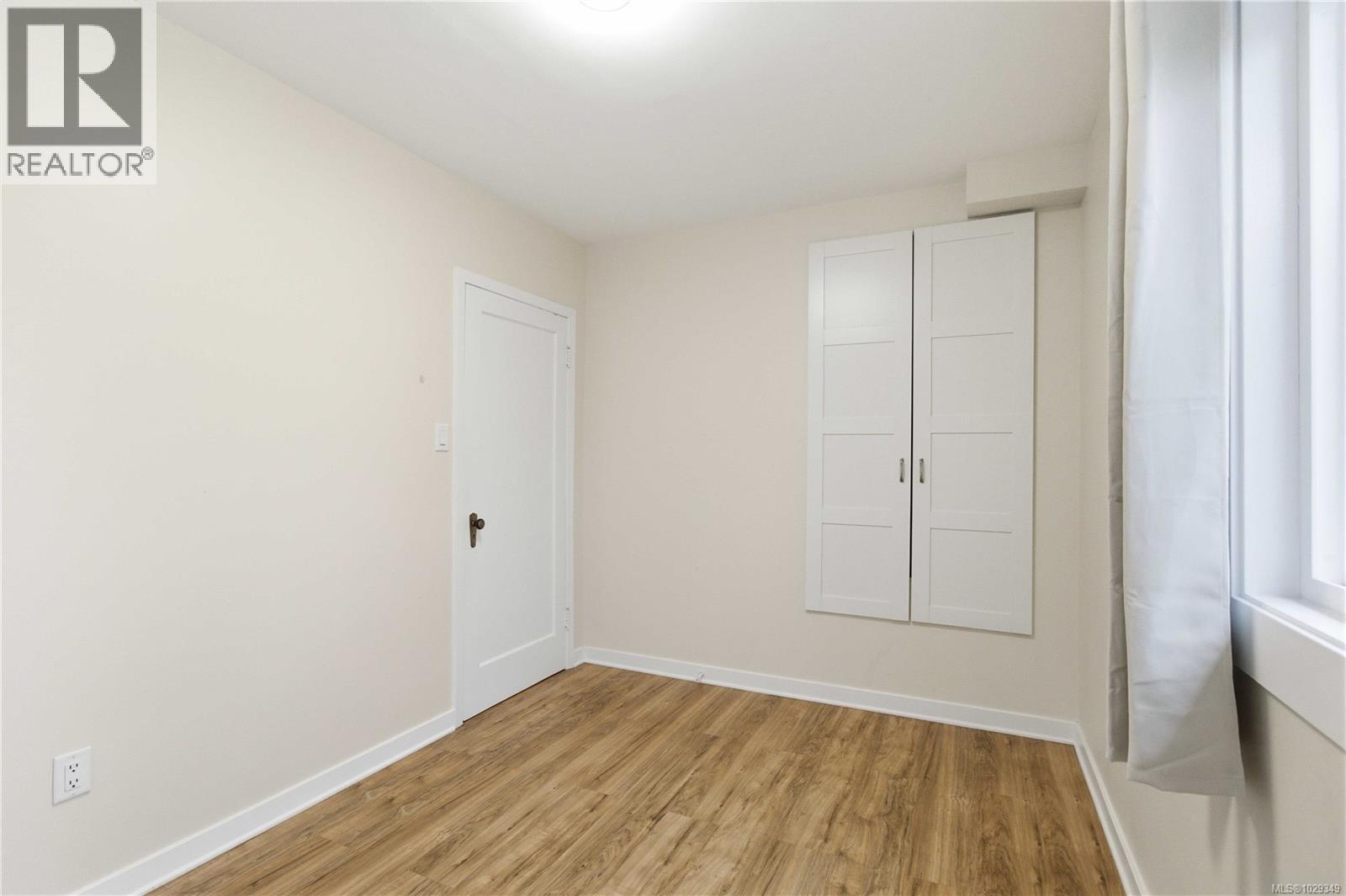  3438 Cook Street, Saanich