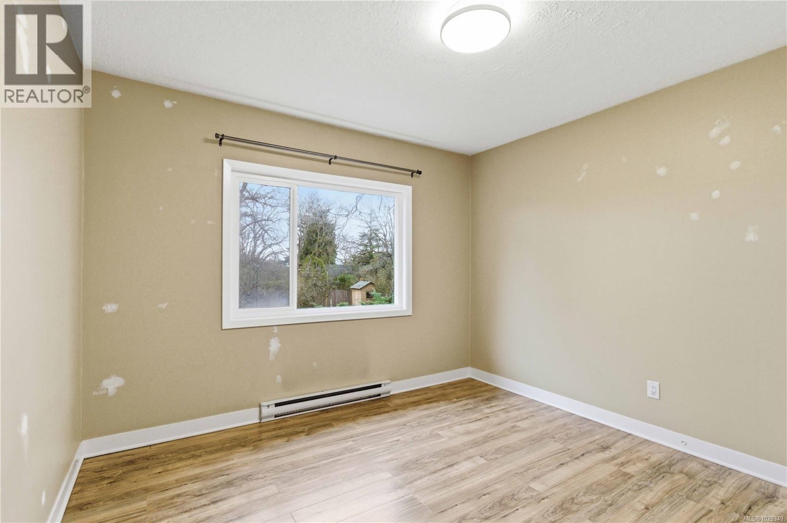  3438 Cook Street, Saanich