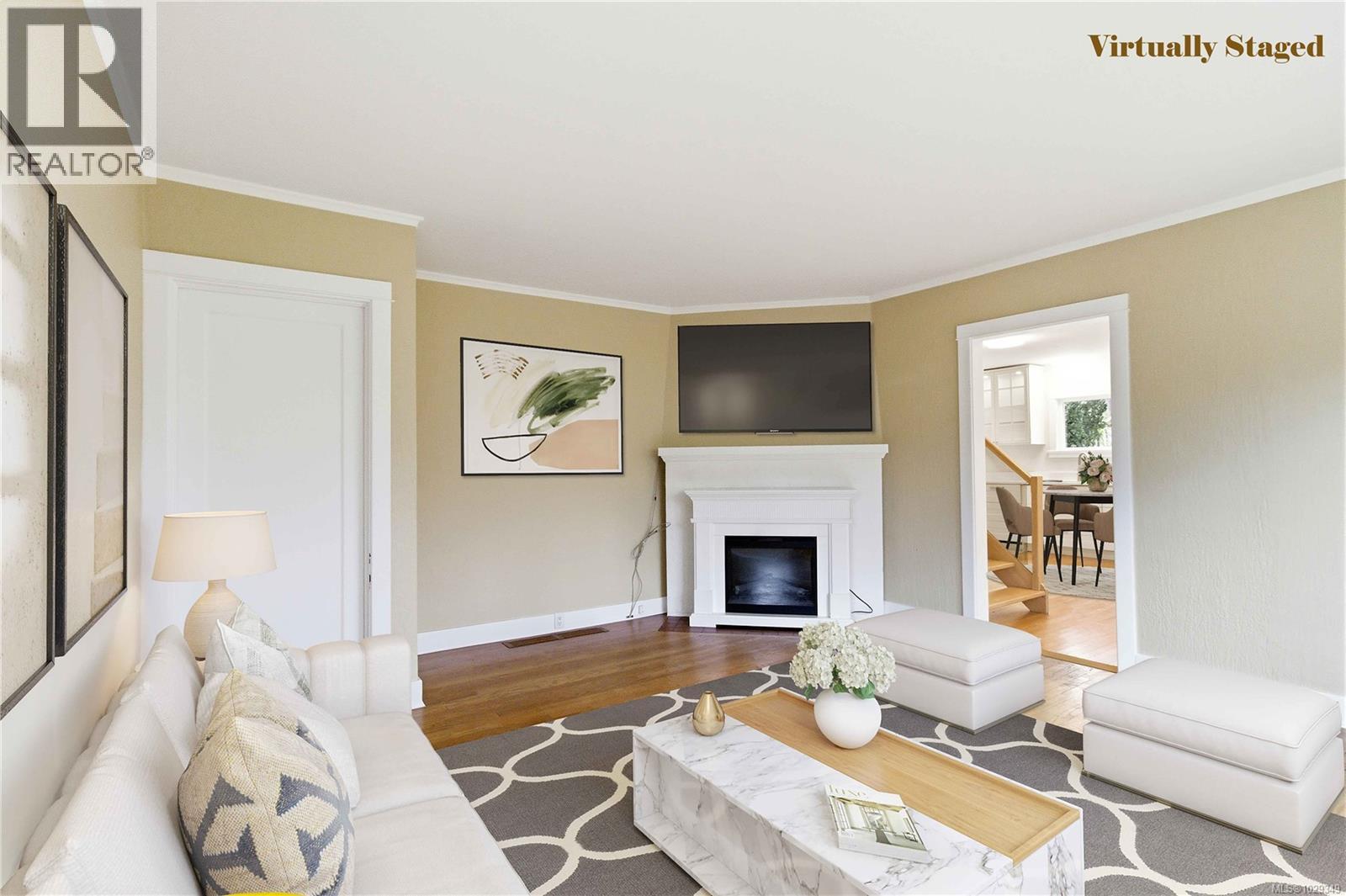  3438 Cook Street, Saanich