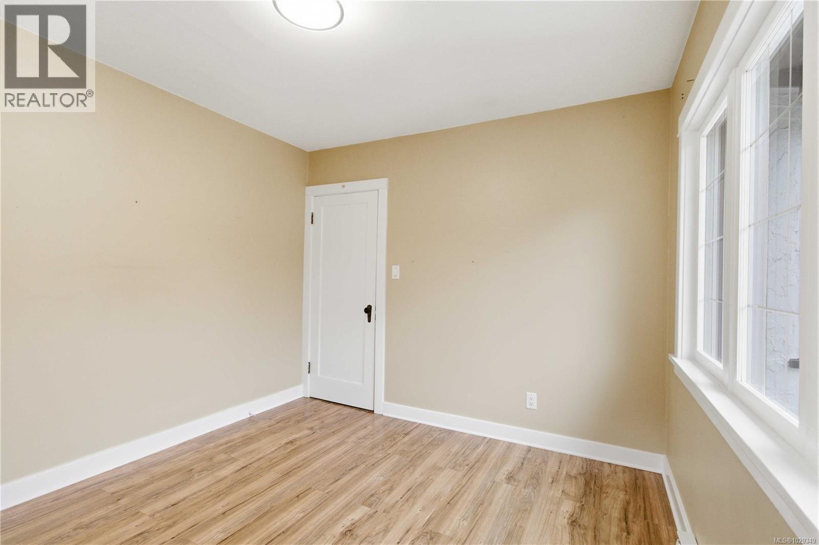  3438 Cook Street, Saanich