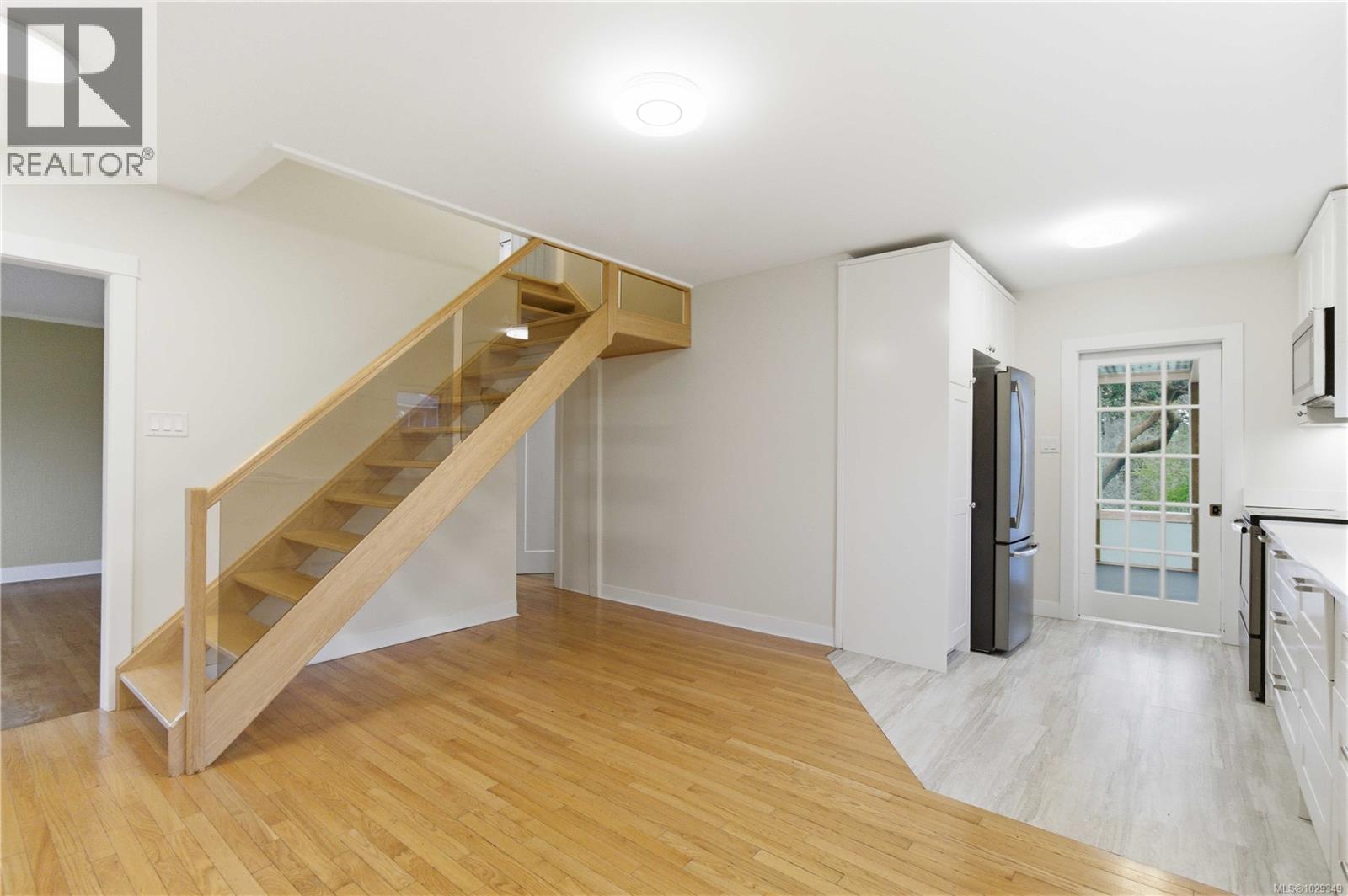  3438 Cook Street, Saanich