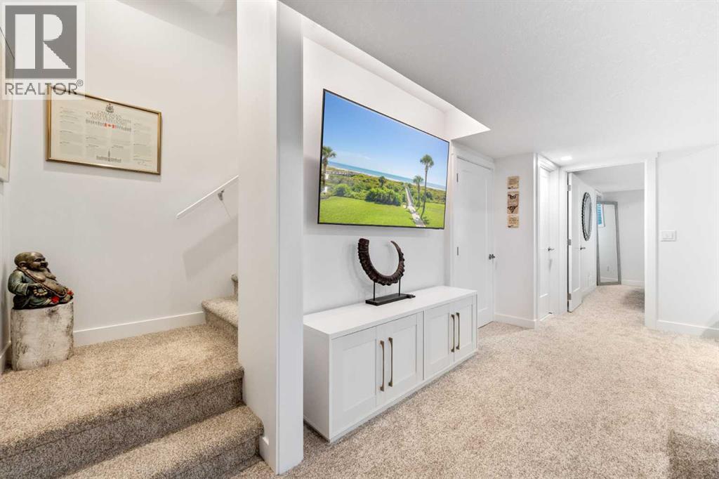 Single Family House for Sale in   Avenue SE Rangeview Calgary 