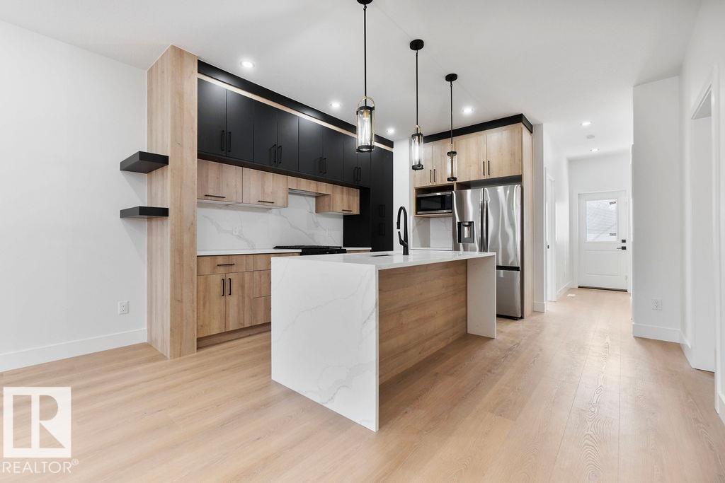 12307 91 st NW NW, Edmonton