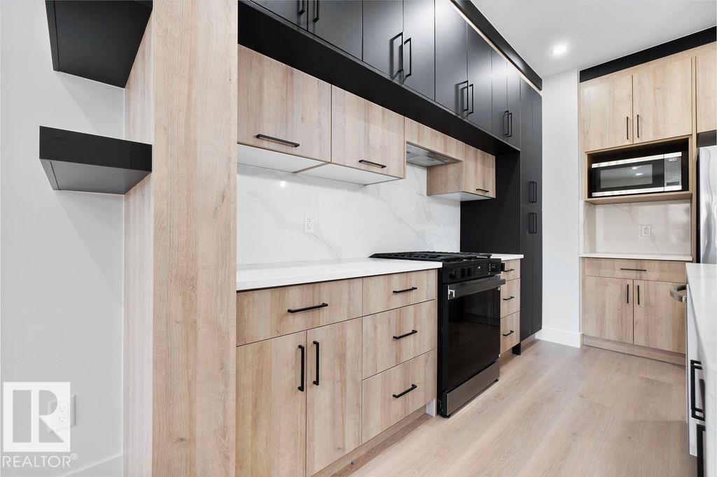 12307 91 st NW NW, Edmonton