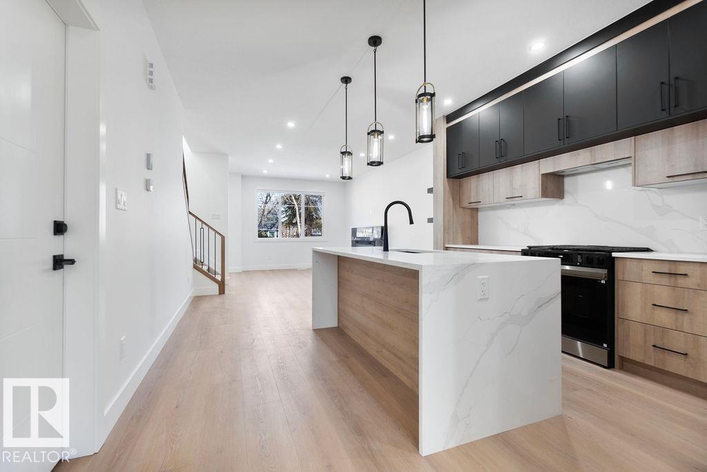 12307 91 st NW NW, Edmonton