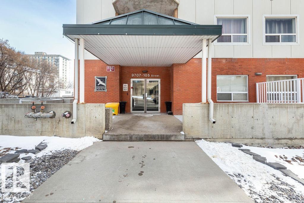#301 9707 105 ST NW - 36