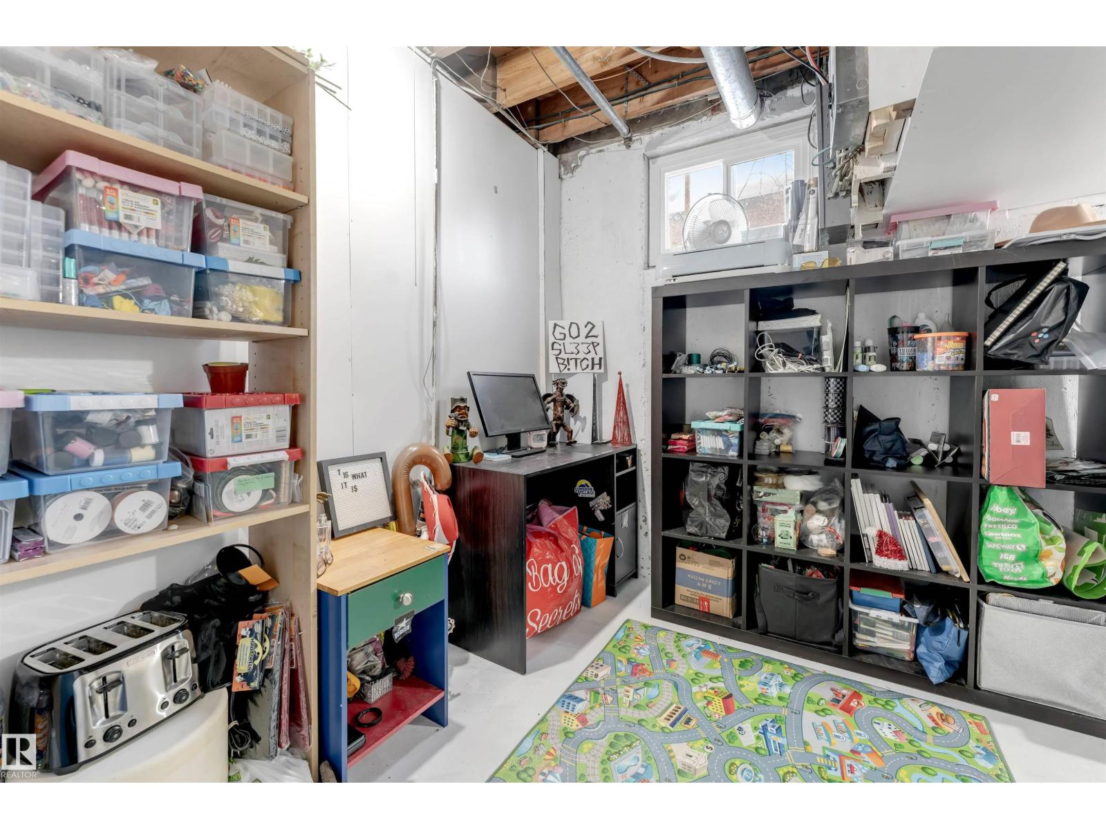 12202 45 ST NW, Edmonton