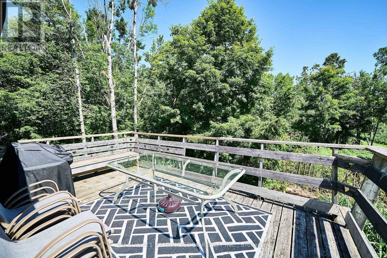 225 ARNOTT DRIVE - 10