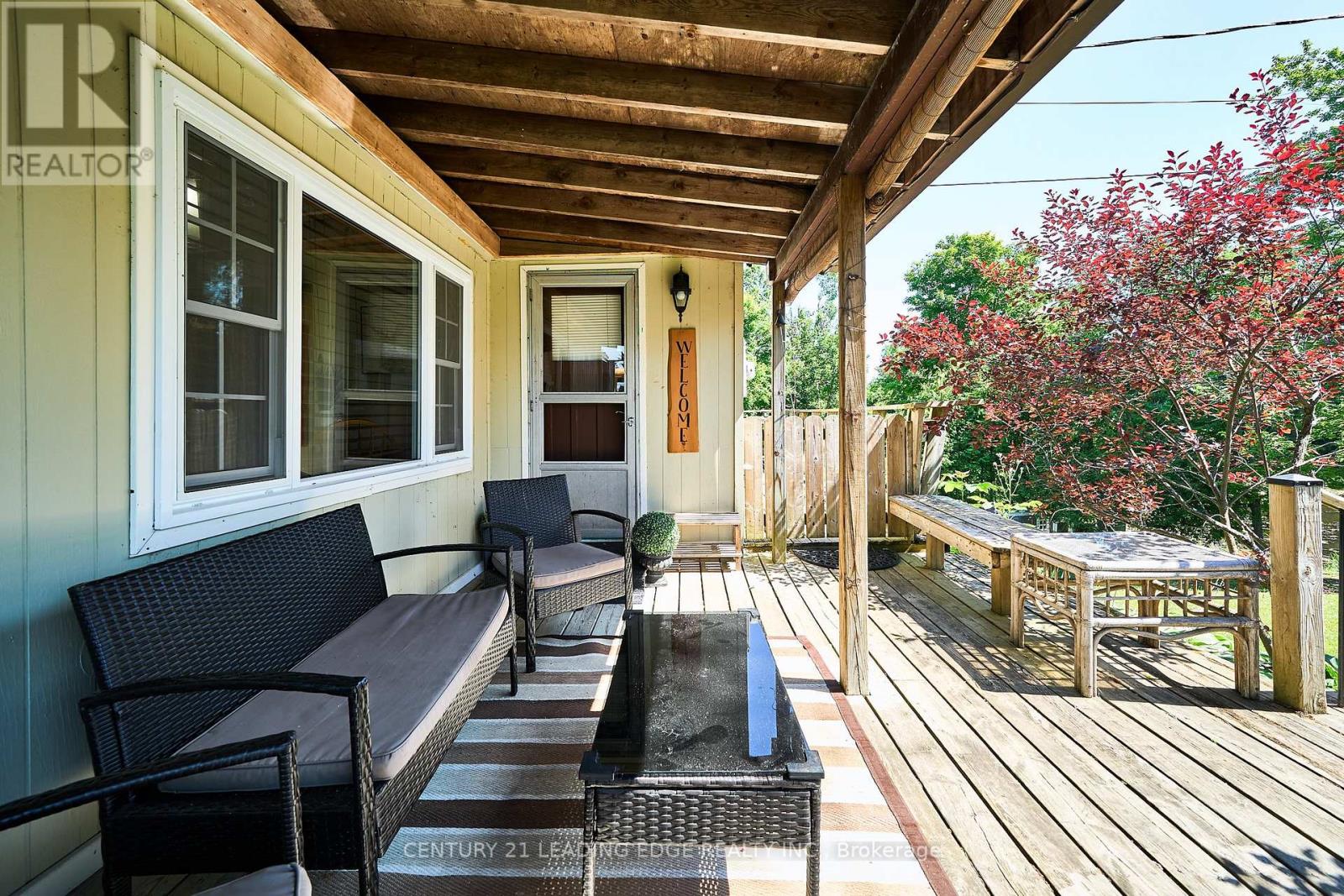 225 ARNOTT DRIVE - 17