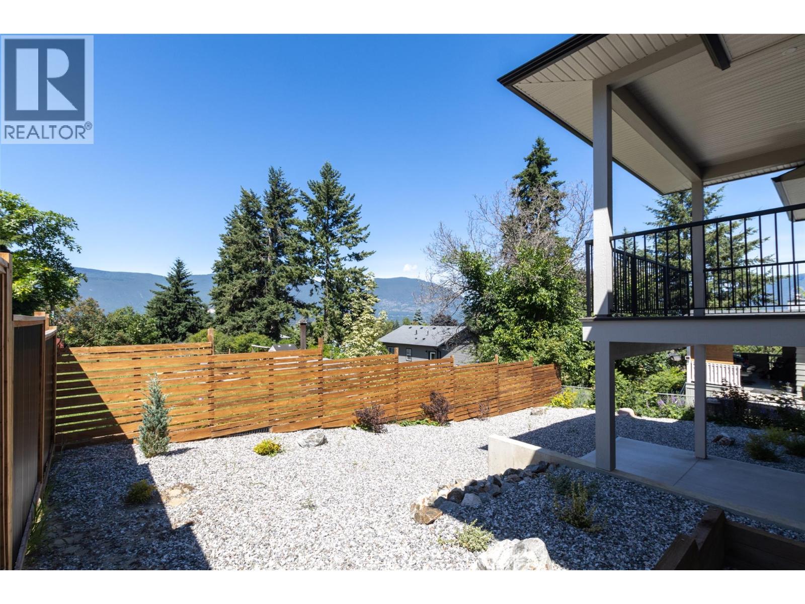 111 20 Street SE, Salmon Arm