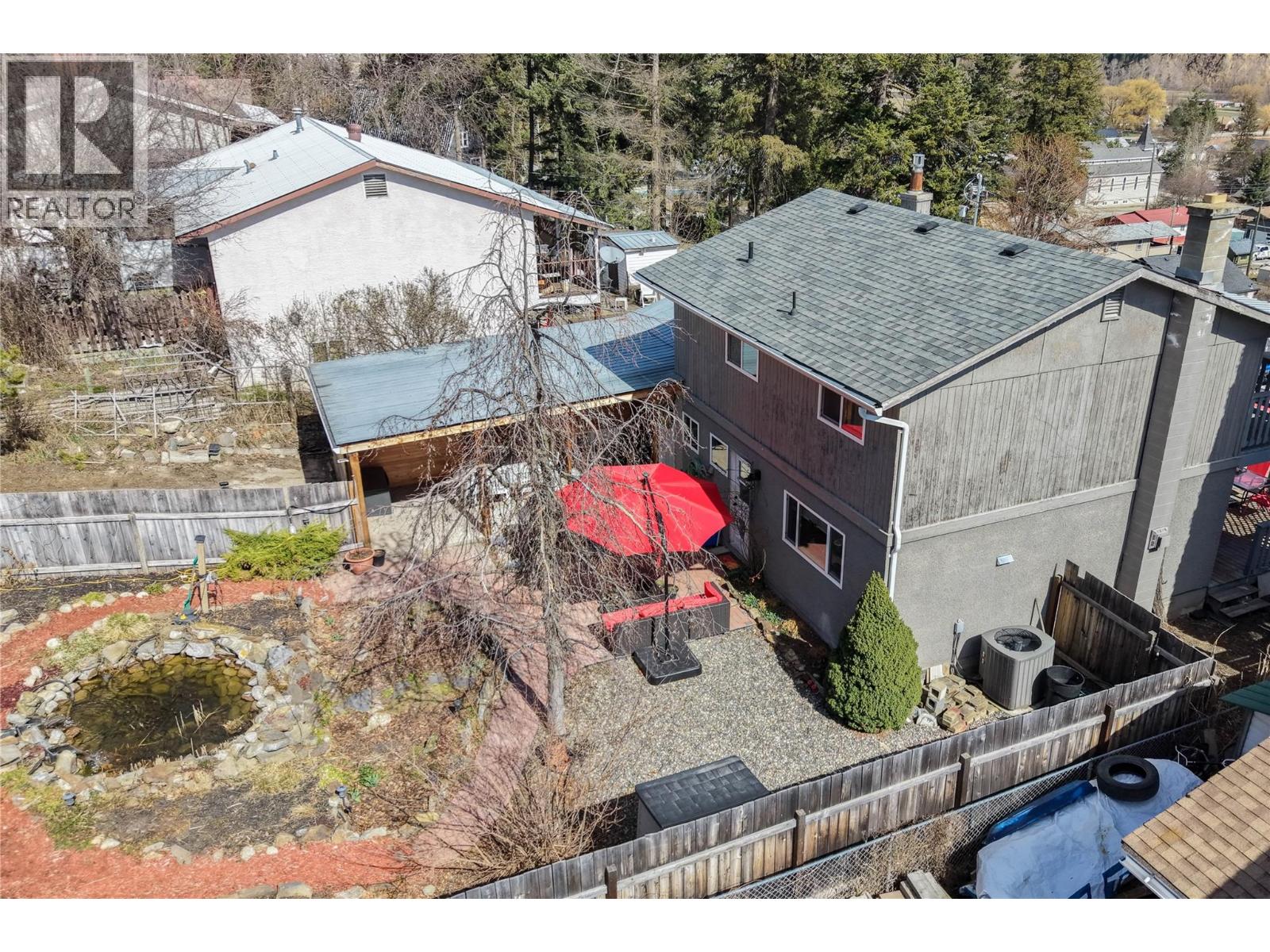  2138 Catt Avenue, Lumby