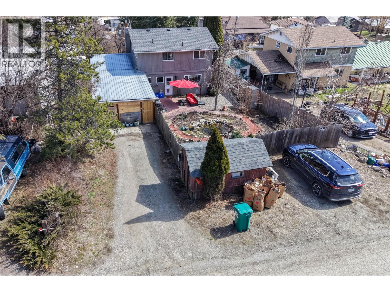  2138 Catt Avenue, Lumby