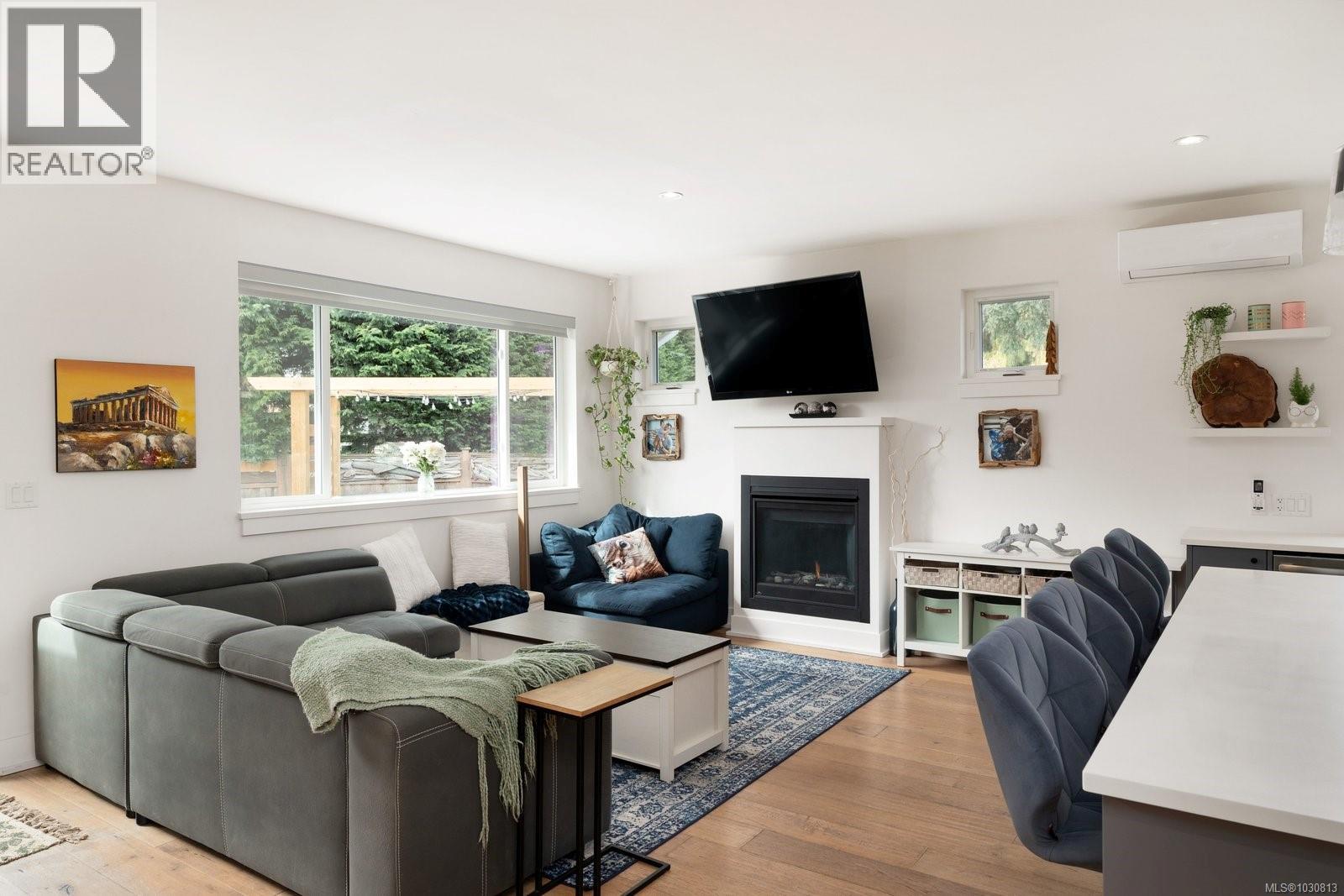  2101 Weiler Avenue West, Sidney