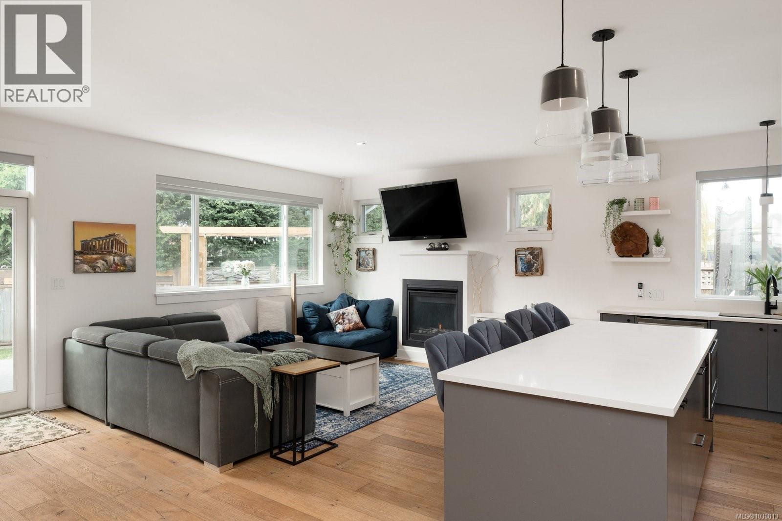  2101 Weiler Avenue West, Sidney