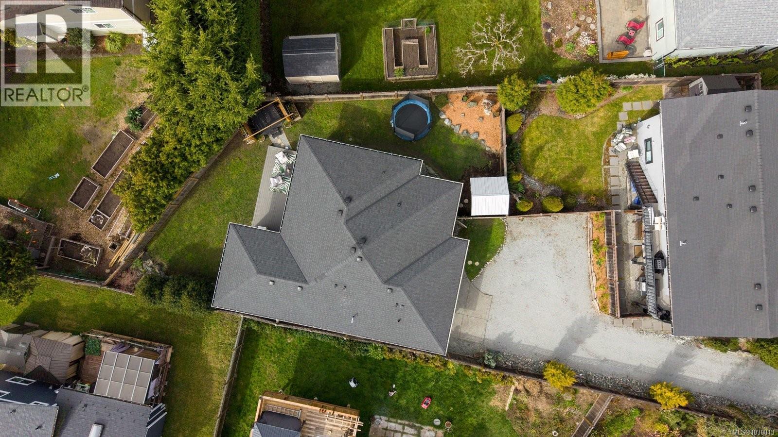  2101 Weiler Avenue West, Sidney