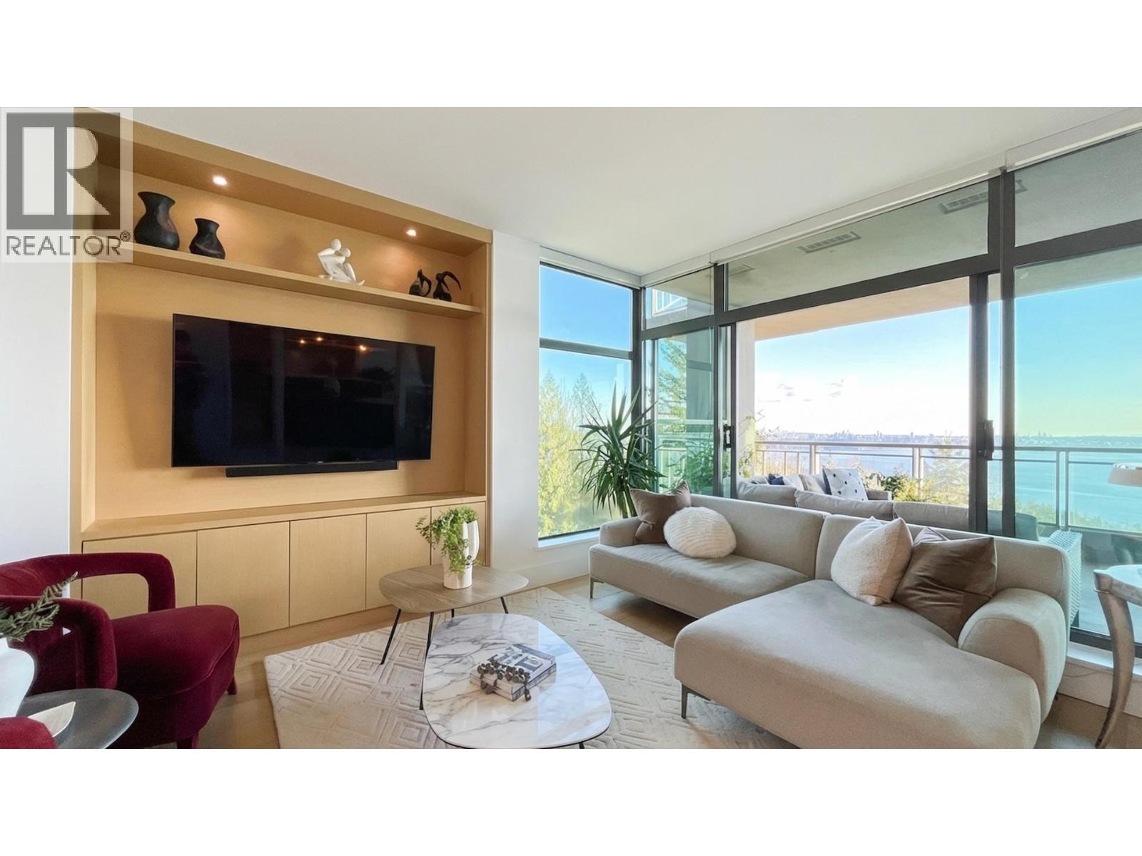 801 3315 CYPRESS Place - photo 2