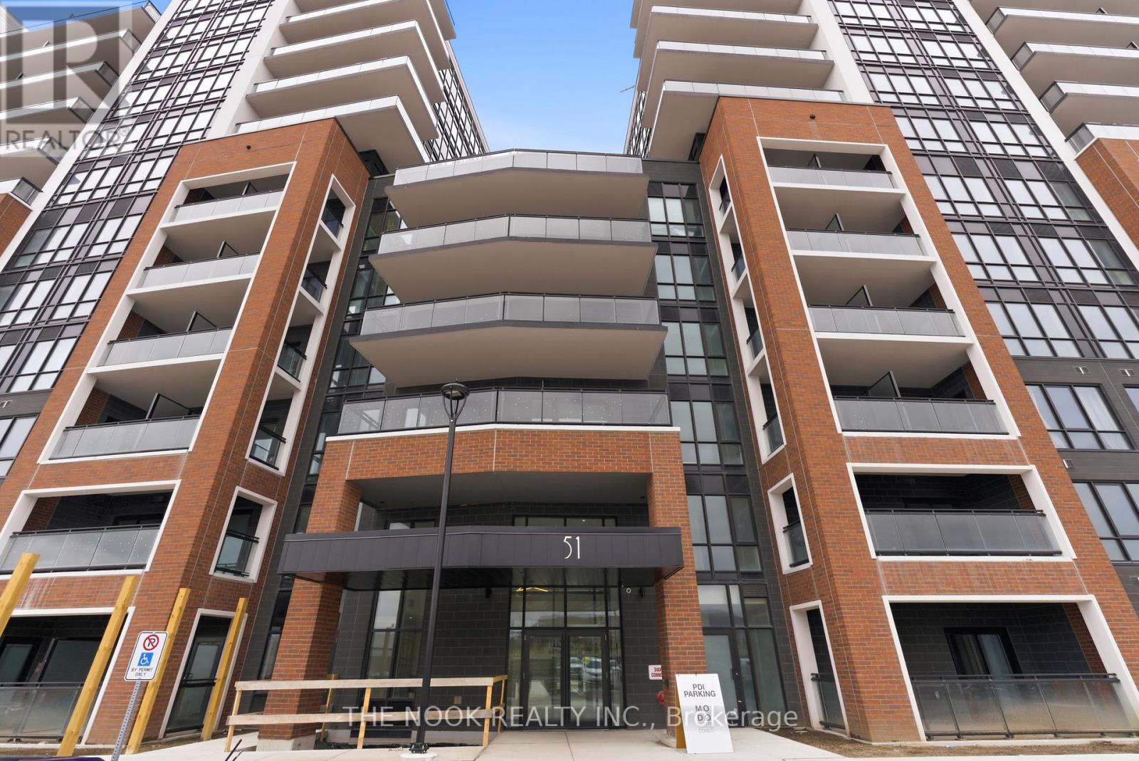 603 - 51 CLARINGTON BOULEVARD