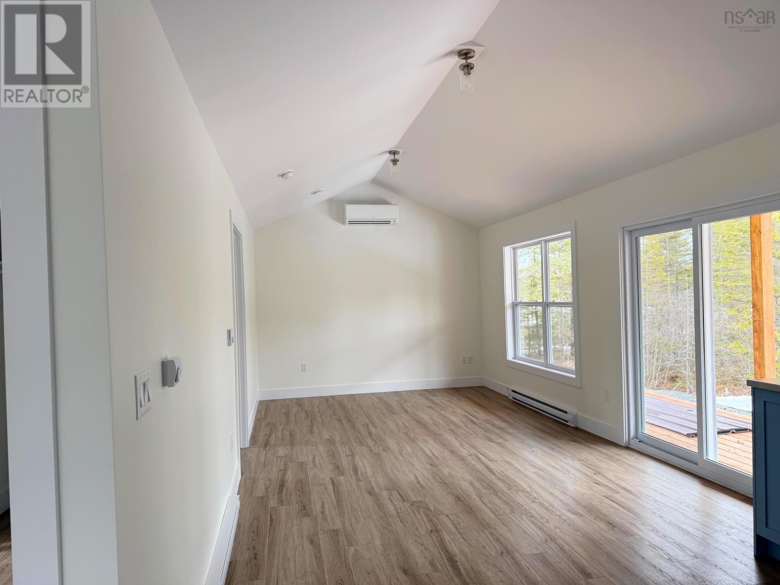 Property 3 of 16 of 275 38 Lakewood Court