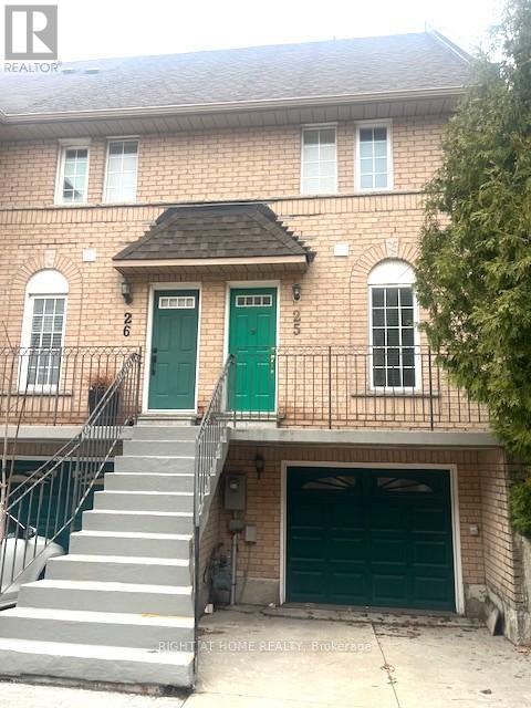 #25 80 STRATHAVEN DRIVE - 2