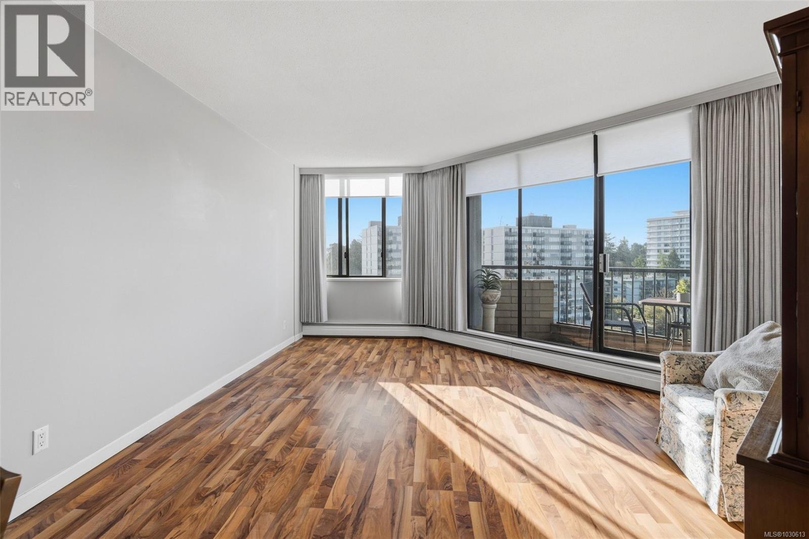 1010 620 Toronto St, Victoria