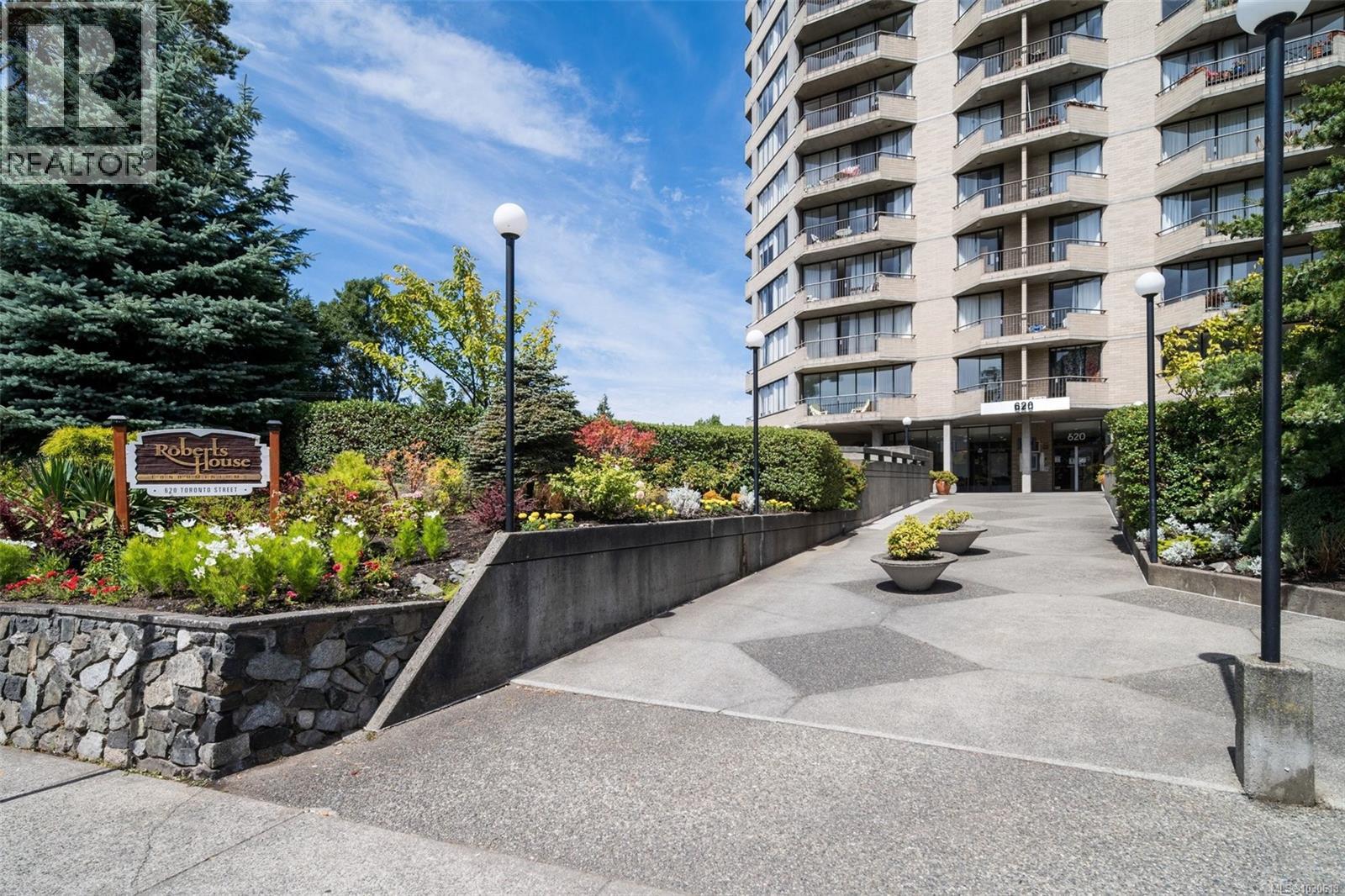 1010 620 Toronto St, Victoria