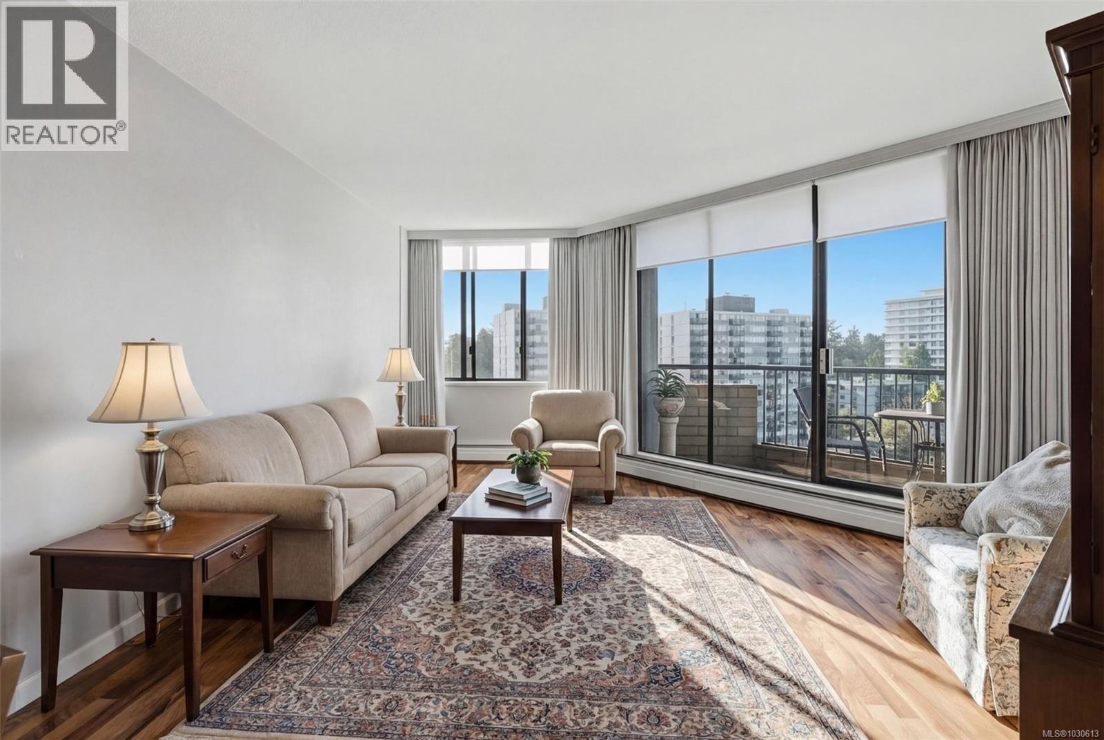 1010 620 Toronto St, Victoria