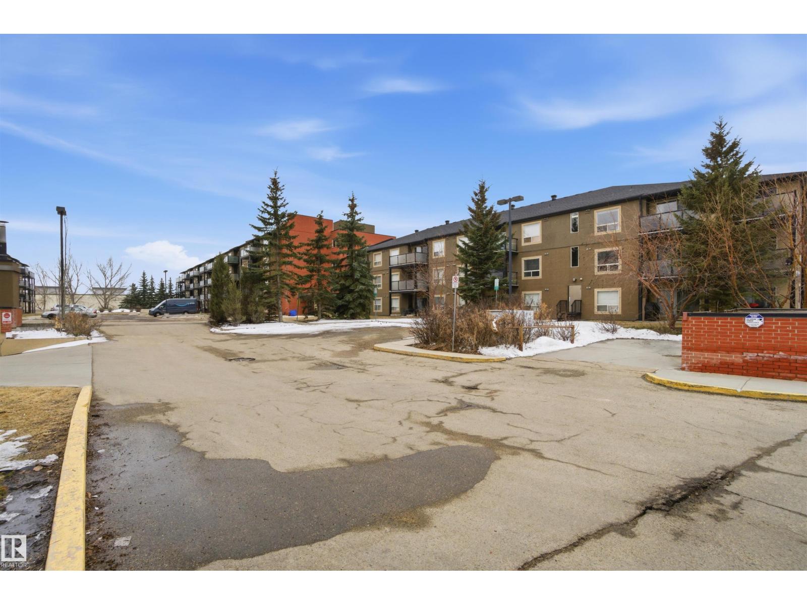 #203 13908 136 ST NW, Edmonton