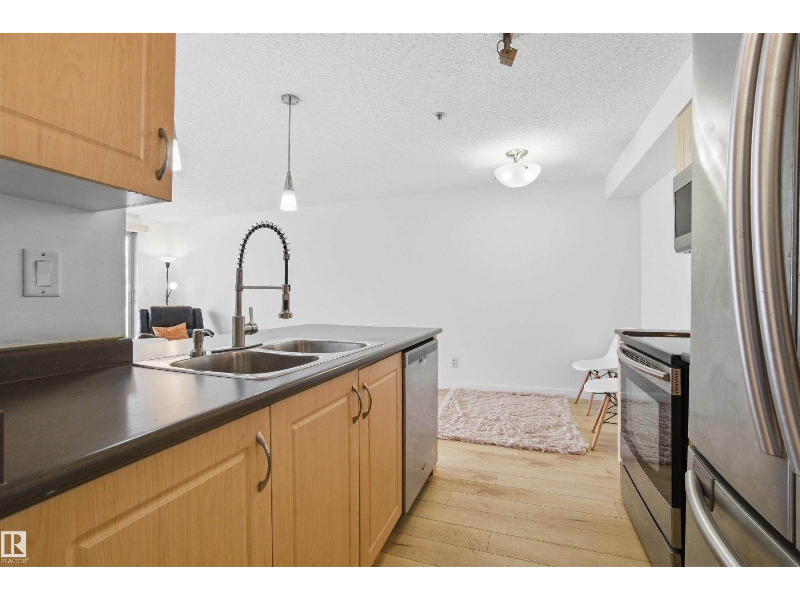#203 13908 136 ST NW, Edmonton