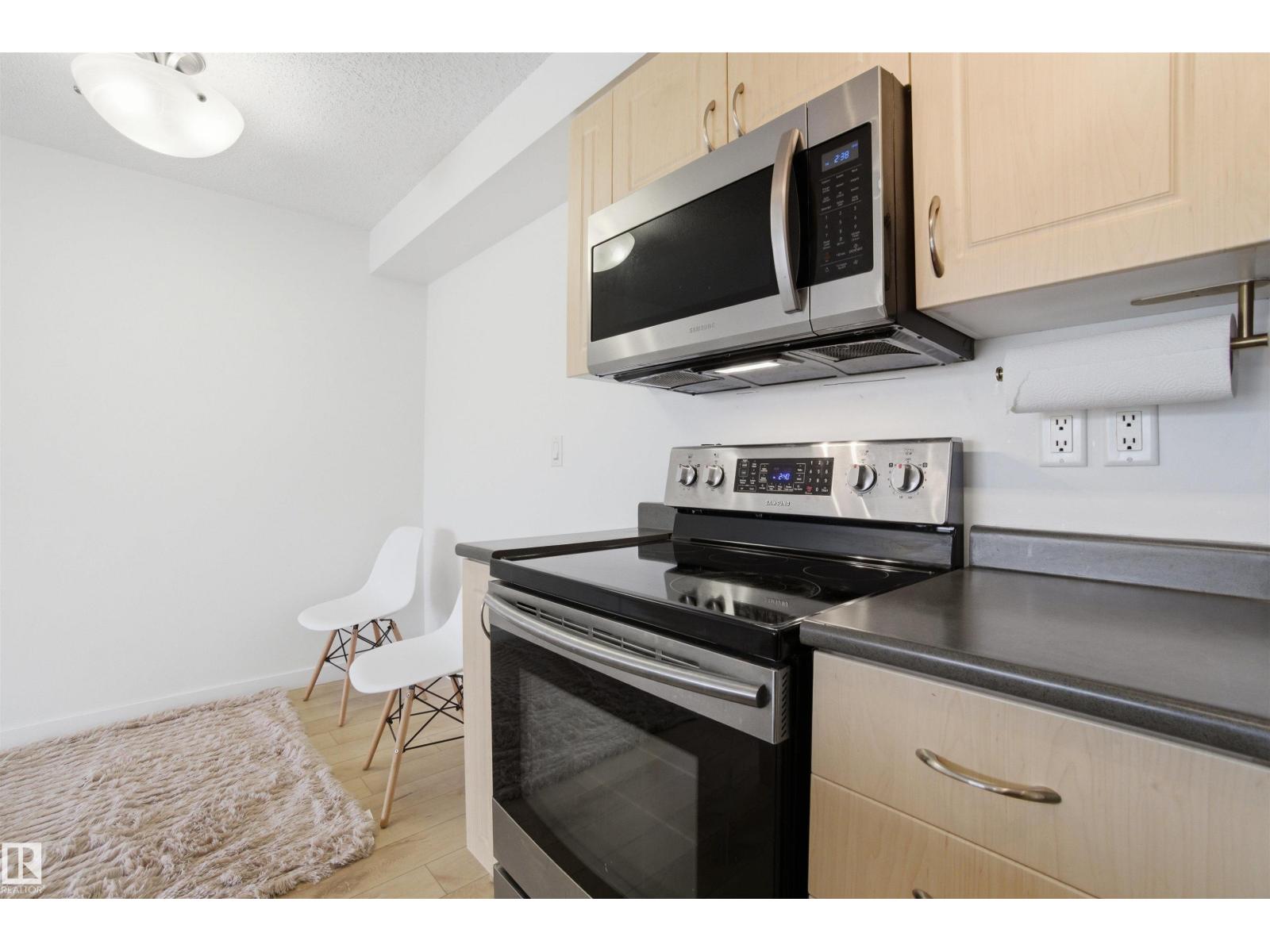 #203 13908 136 ST NW, Edmonton