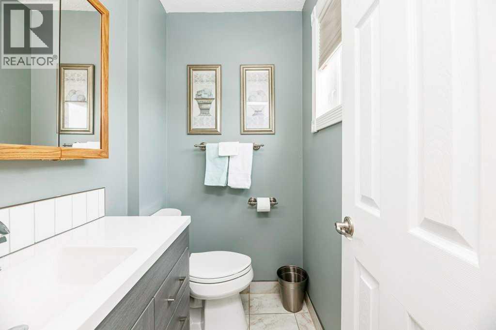 11 Nellis Avenue, Red Deer