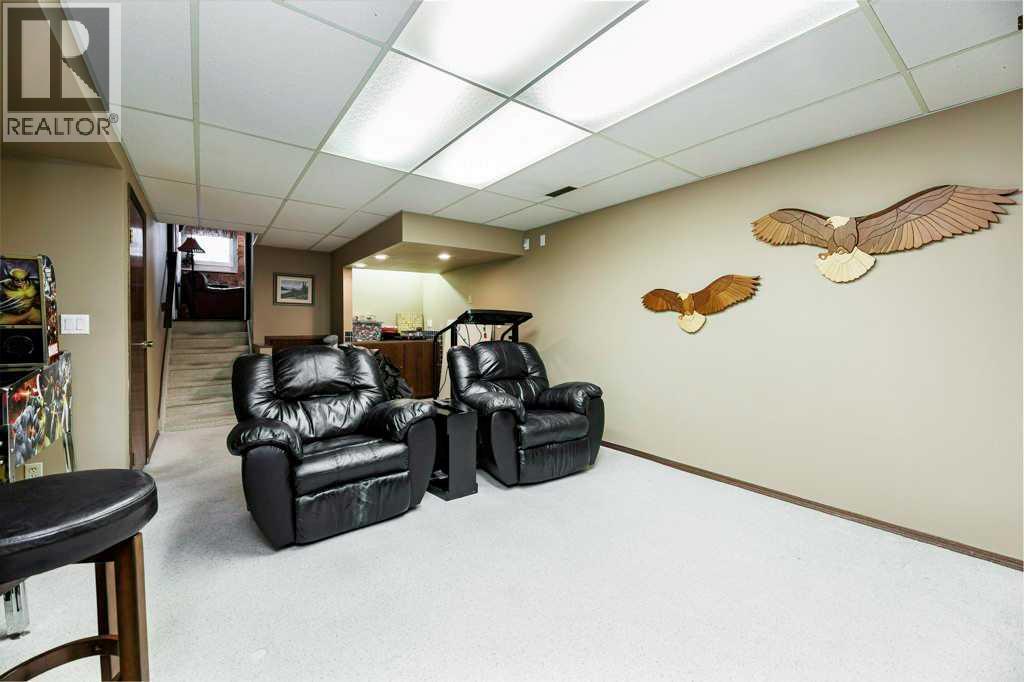 11 Nellis Avenue, Red Deer