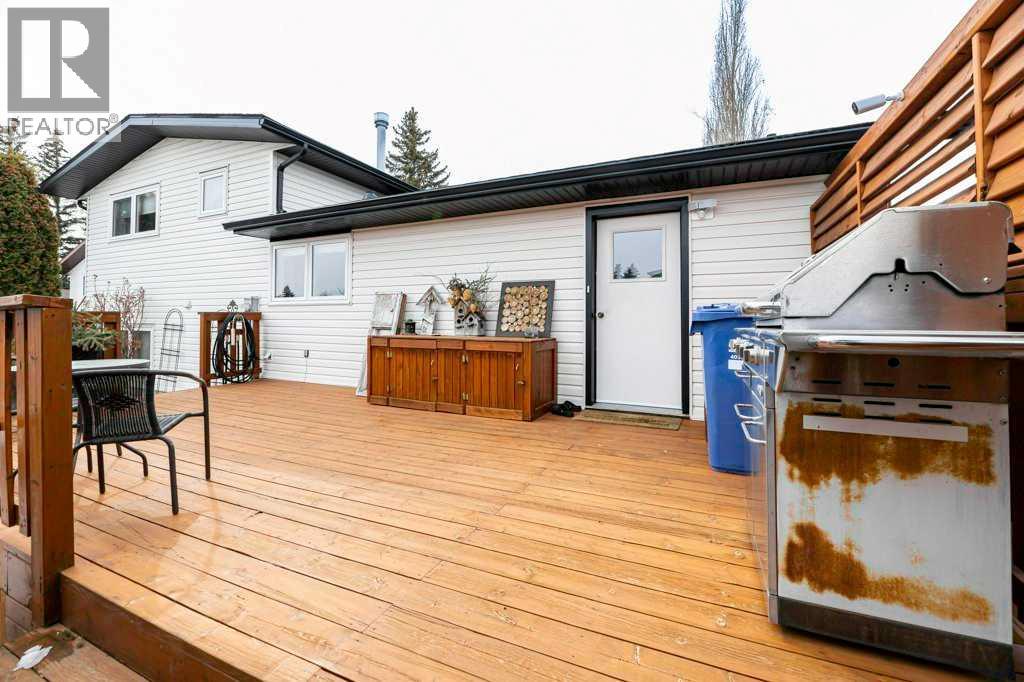 11 Nellis Avenue, Red Deer