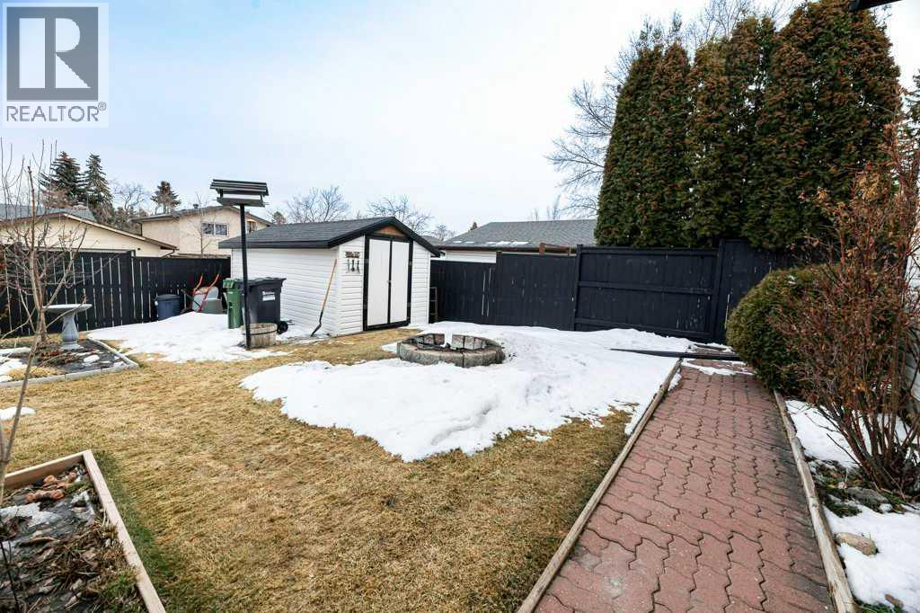 11 Nellis Avenue, Red Deer