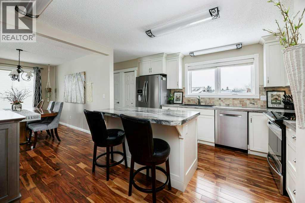 11 Nellis Avenue, Red Deer