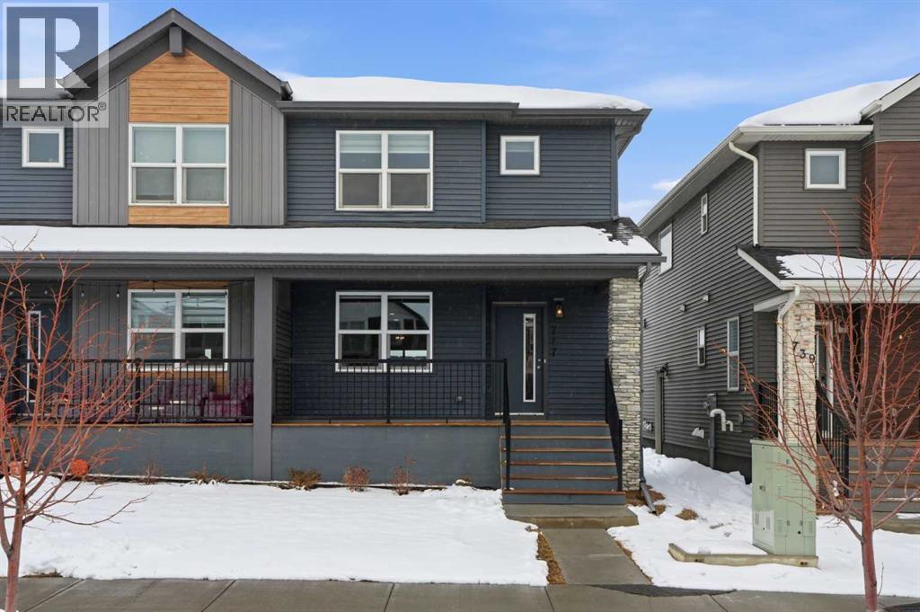 Single Family House for Sale in  Creekside Boulevard SW Pine Creek Calgary 
