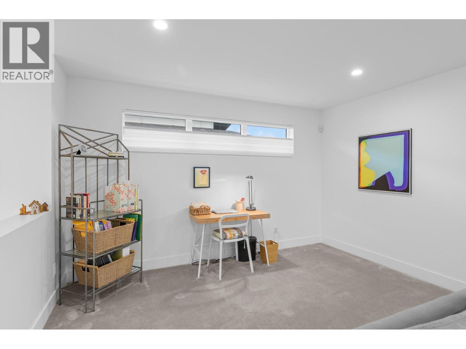 827 Saucier Avenue, Kelowna