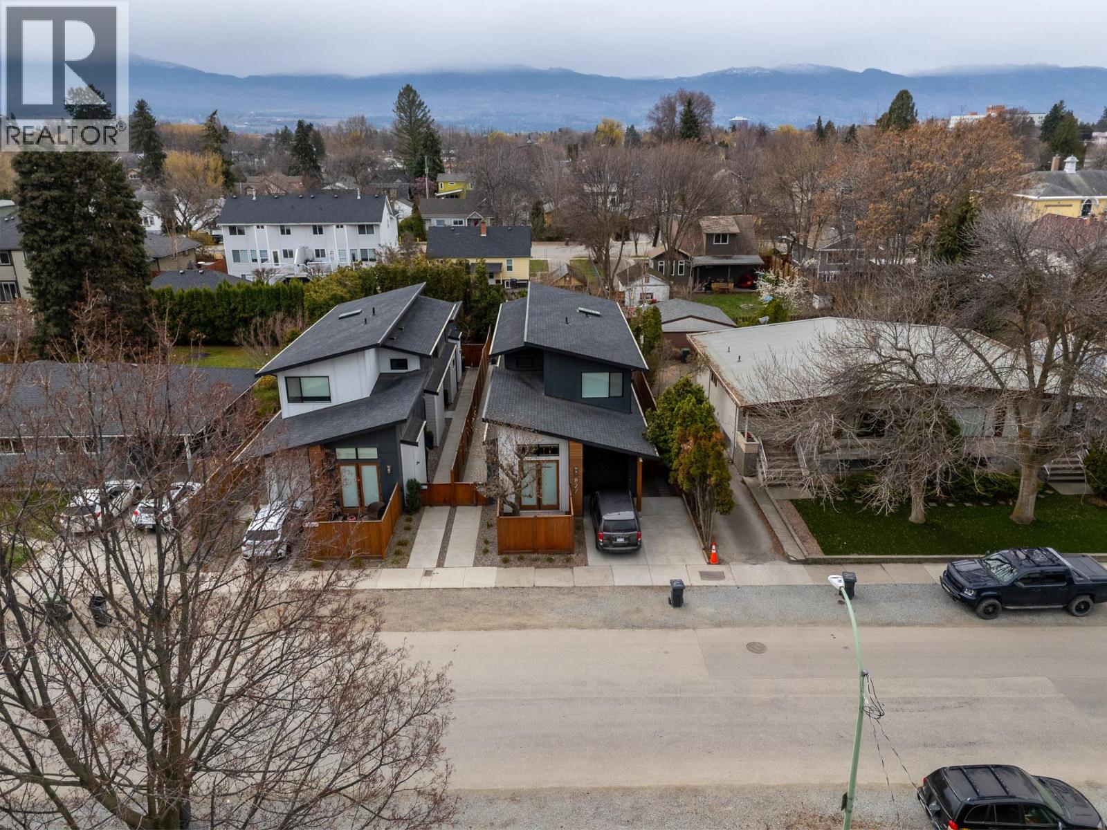 827 Saucier Avenue, Kelowna